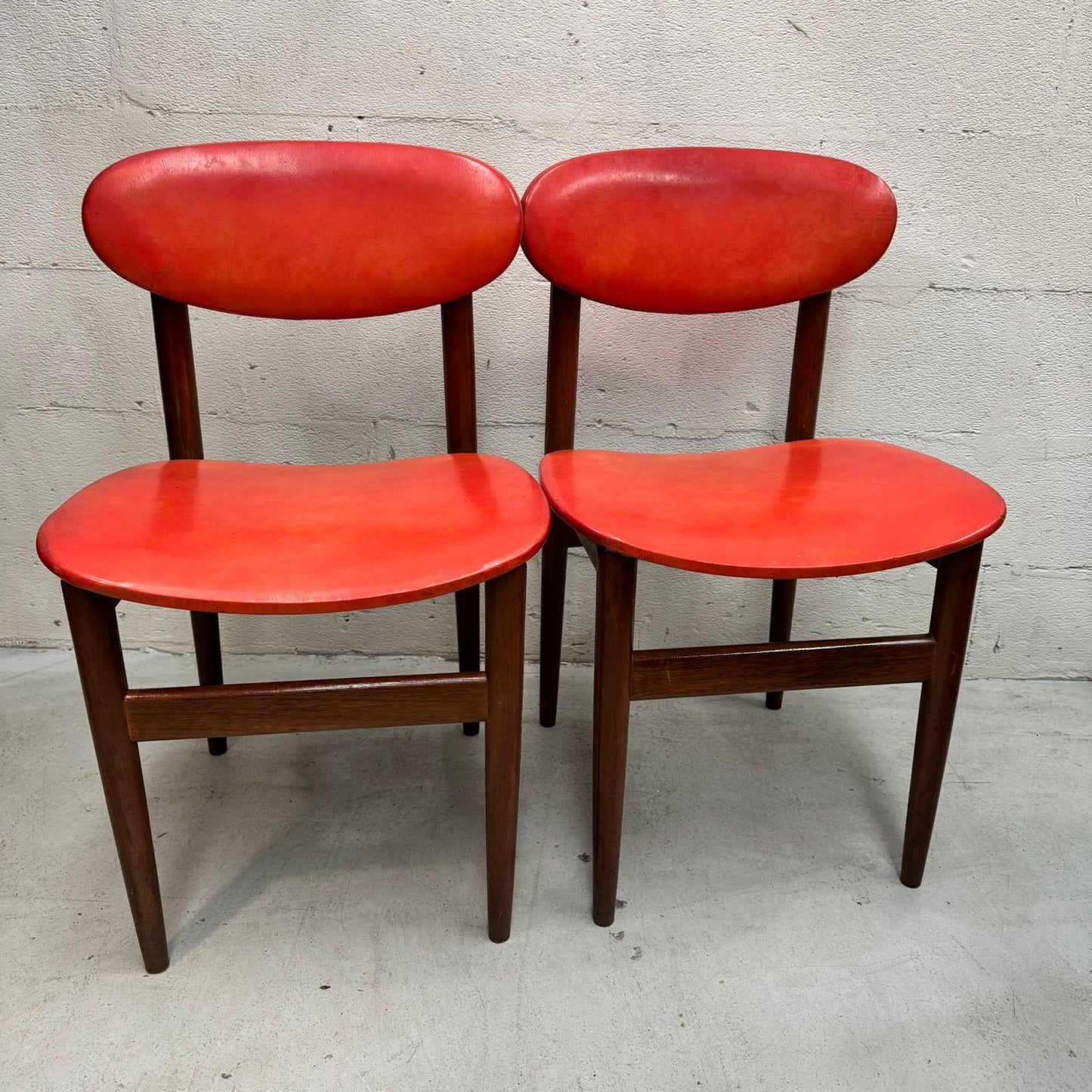 Mid Century Elite bean Tasmanian Ash chairs orange vinyl