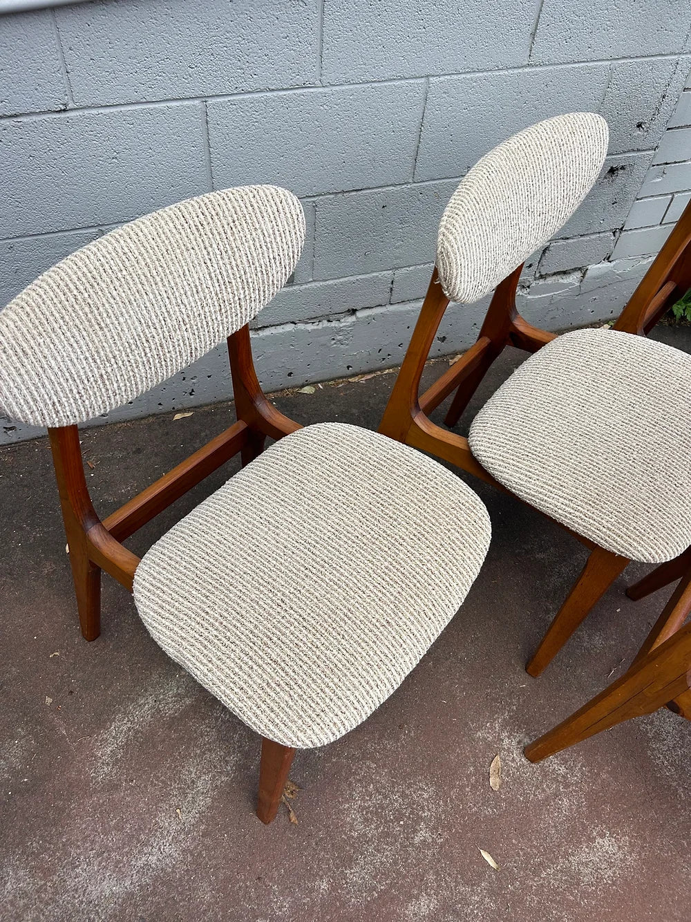 Mid Century Chairs Elite Timber Retro Frame