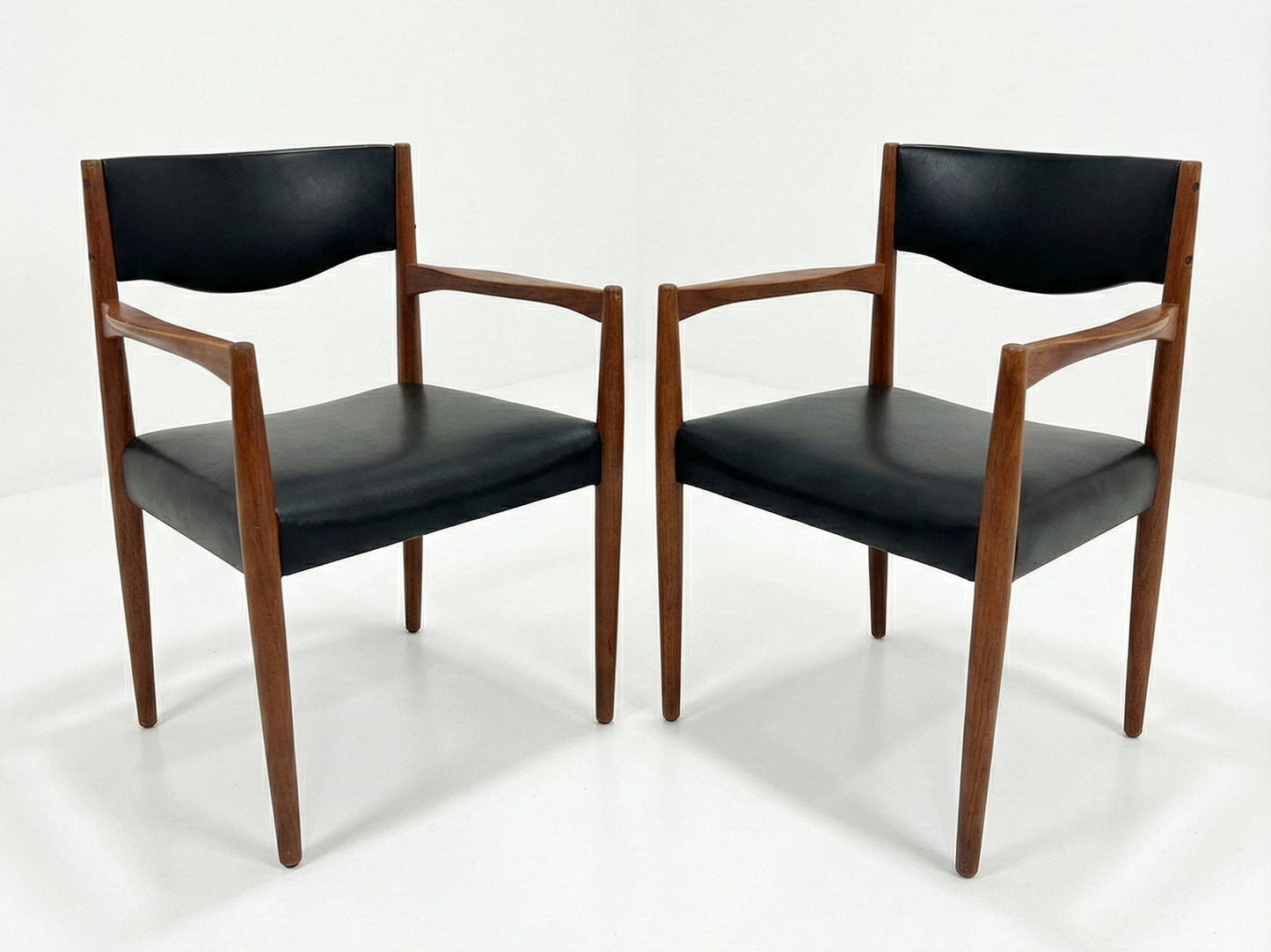 Mid Century Parker nordic black armchair vinyl set of six vintage 1960s chairs