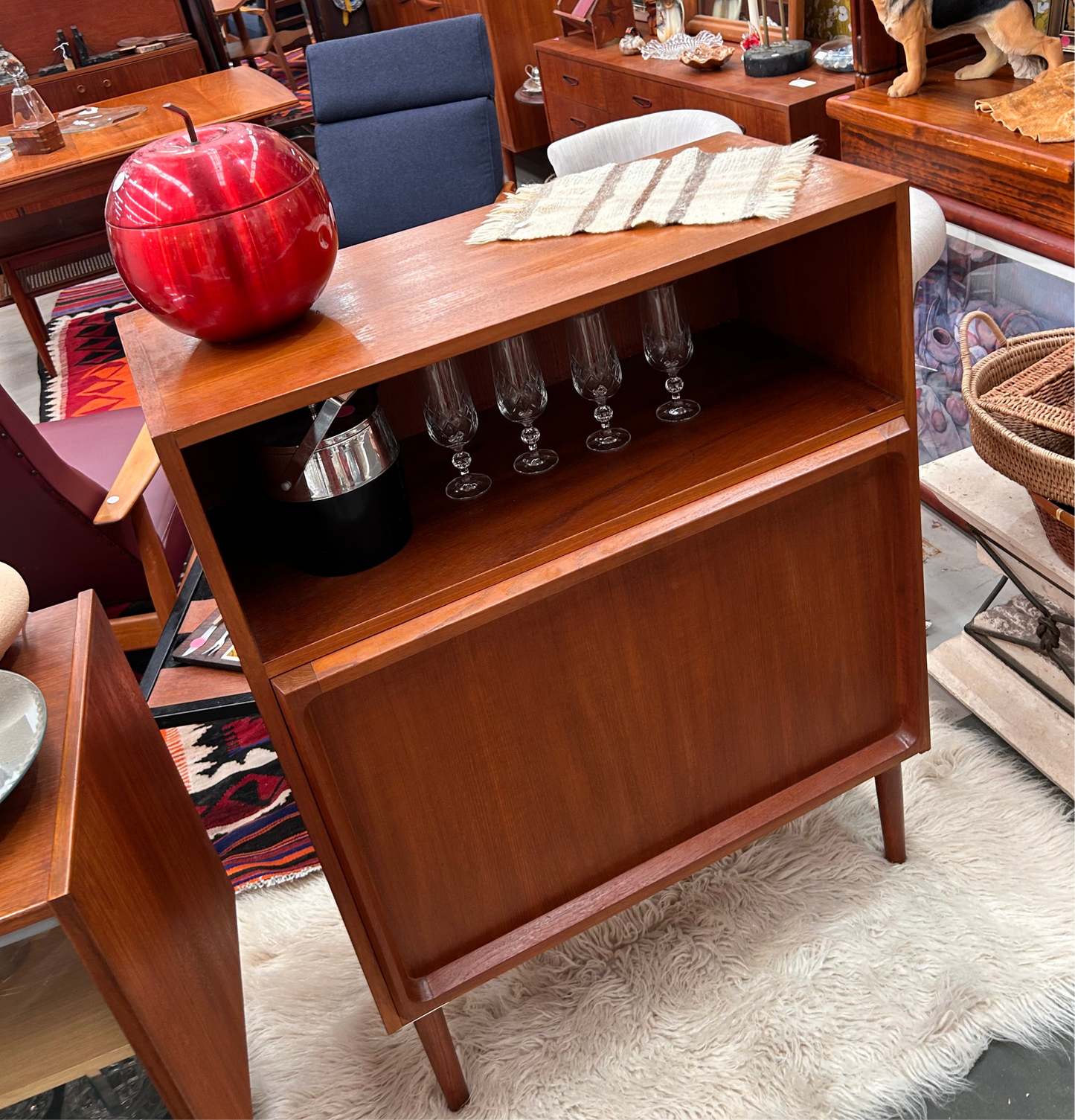 Mid Century Chiswell liquor cabinet mcm sideboard bar