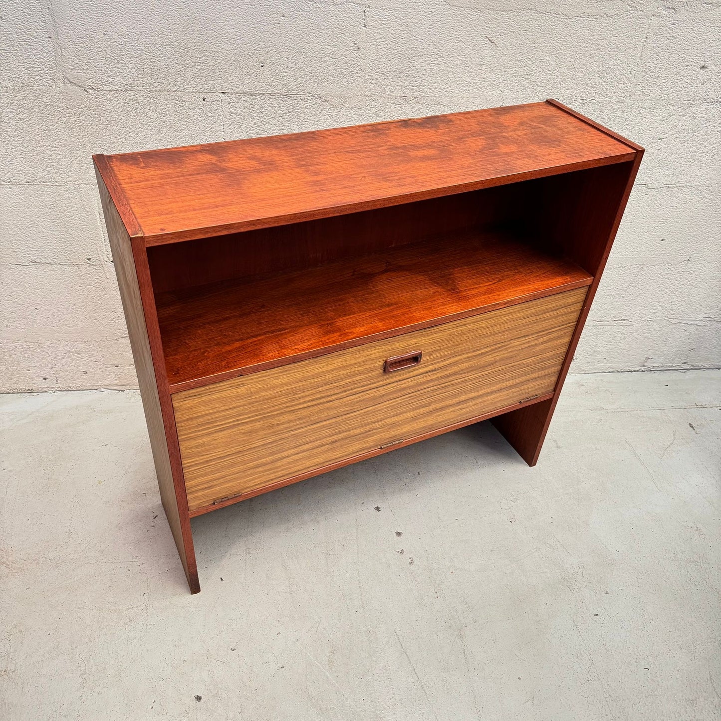 Mid Century Liqour Bar and Bookcase Shelving System