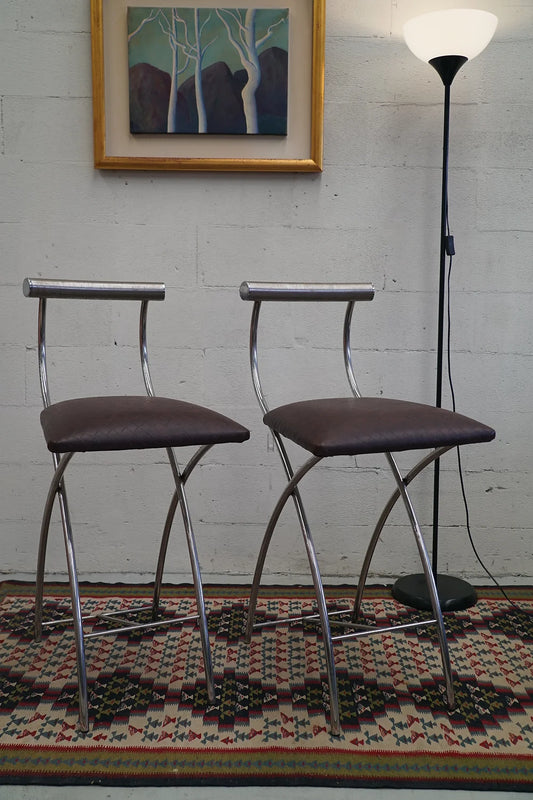 Chrome Tubular Bar Stools With Textured Brown Vinyl Seat