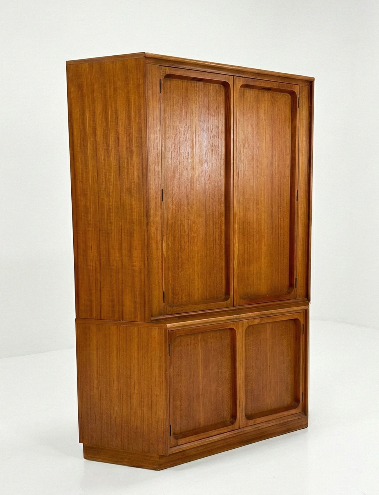 Mid Century Chiswell teak Bar sideboard cocktail cabinet storage corner highboard unit retro 1970s