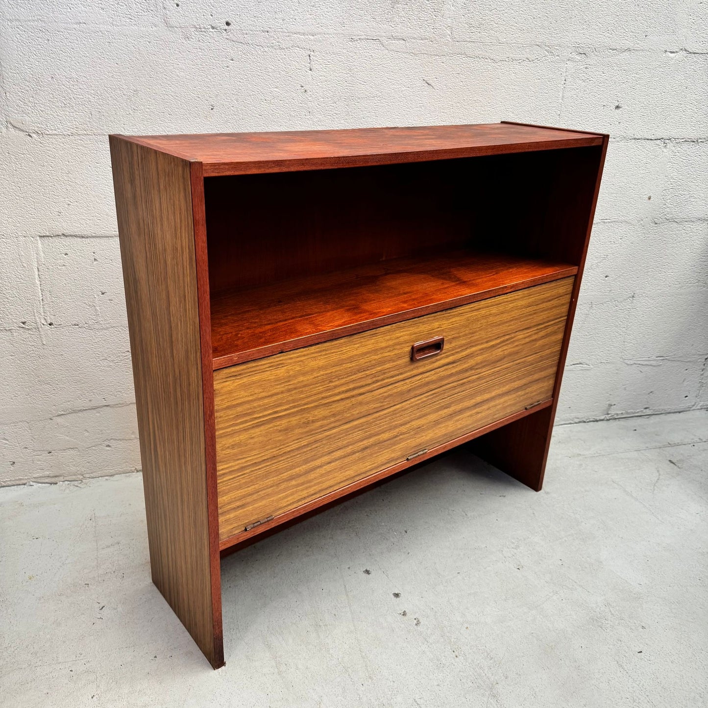 Mid Century Liqour Bar and Bookcase Shelving System