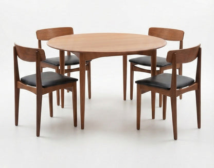 Mid Century Nordic Parker Round Dining Table (7/10 condition)