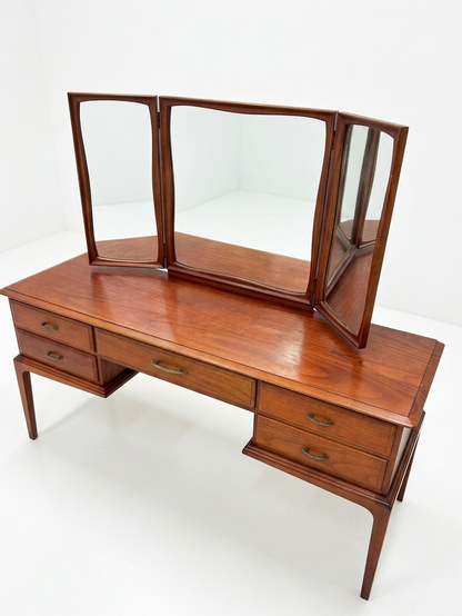 Mid Century Parker style dresser draws mirror Jason furniture retro mcm