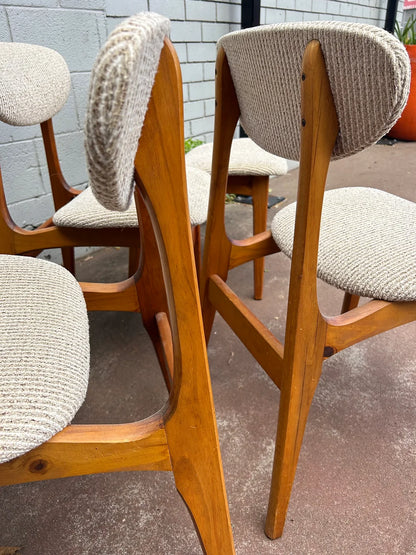 Mid Century Chairs Elite Timber Retro Frame