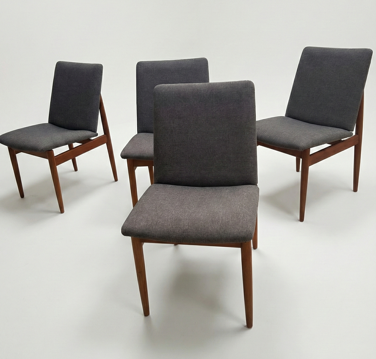 Mid Century Parker Model No 118 Nordic Slab back chair seat dining