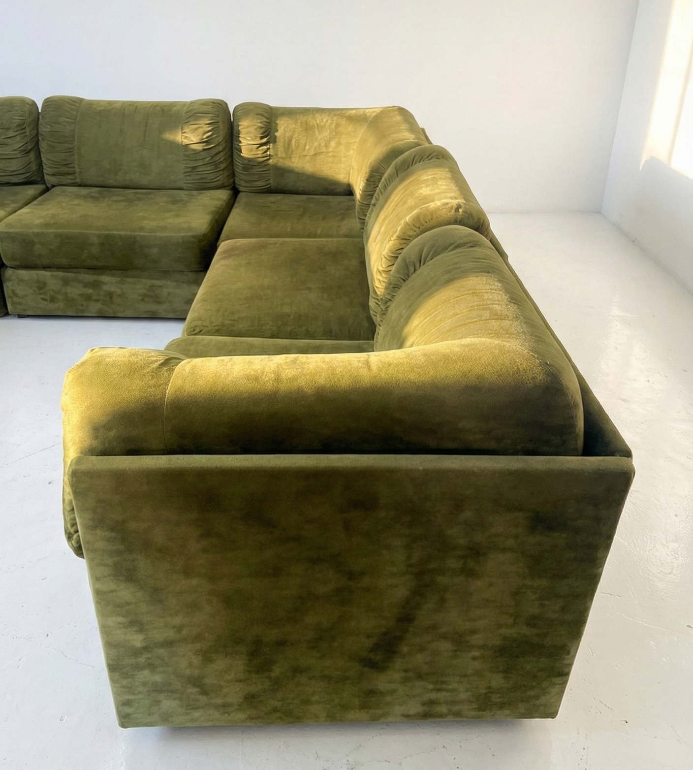 Mid Century Parker crushed velvet olive green lounge seat chair modular sofa playpen five piece style 70s era