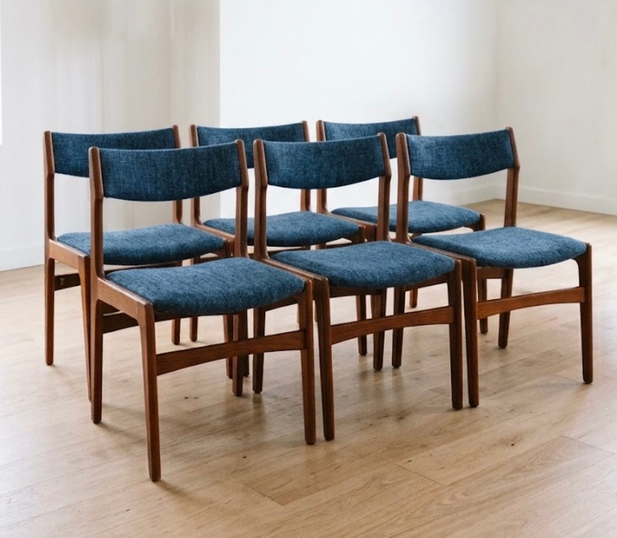 Mid Century Danish set of 6 dining chairs teak Erik Buch