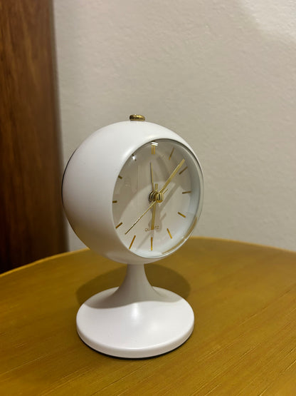 Mid Century replica table clock atomic style white and gold dial