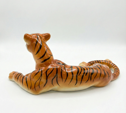 Mid Century laying tiger hand make 70s era cat