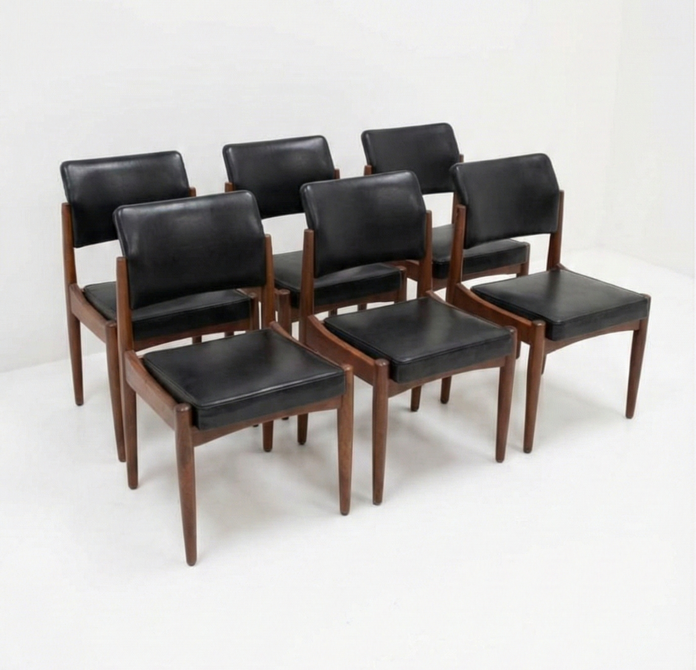 Mid Century Chiswell dining chairs set of six vintage black vinyl mcm retro