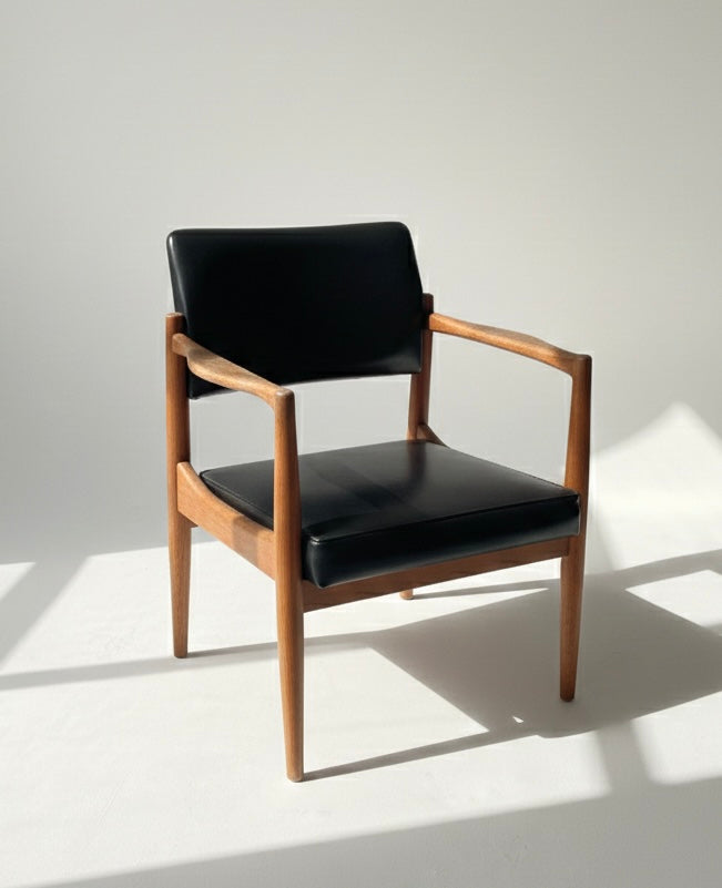 Mid Century Chiswell Carver armchair teak black vinyl retro mcm seat