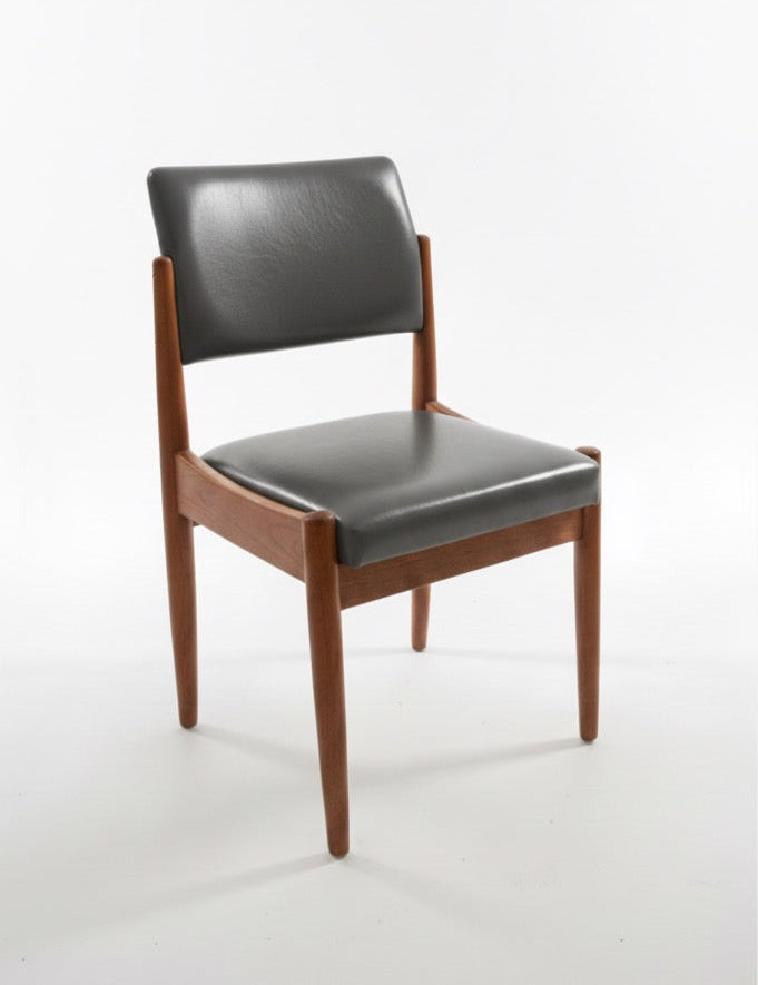 Mid Century teak Chiswell nordic chair