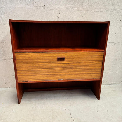 Mid Century Liqour Bar and Bookcase Shelving System